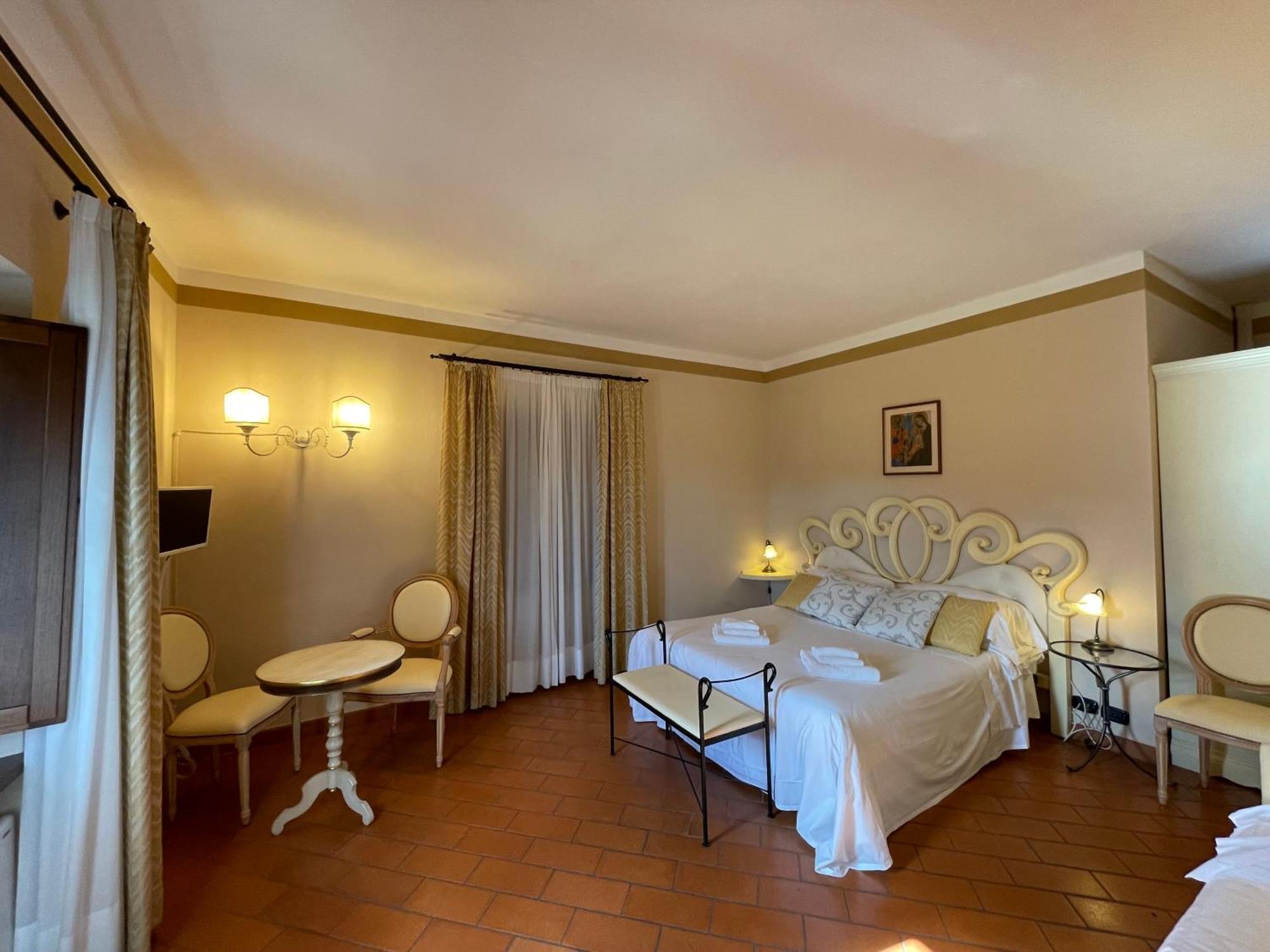 Il Colombaio Winery & Rooms Monteriggioni Zewnętrze zdjęcie
