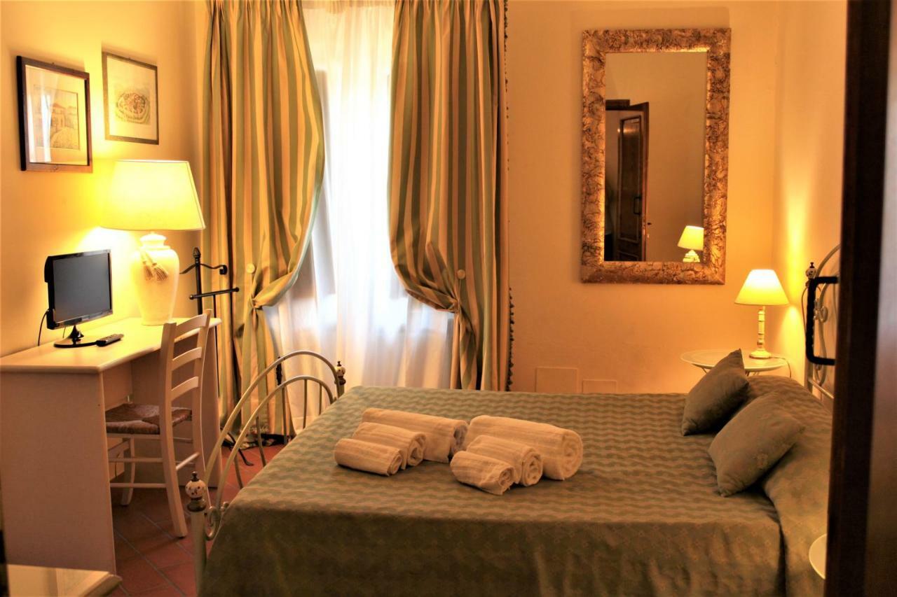 Il Colombaio Winery & Rooms Monteriggioni Zewnętrze zdjęcie